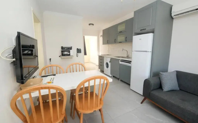 Diplomat Suites