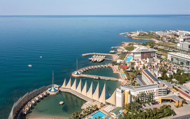 Adin Beach Hotel