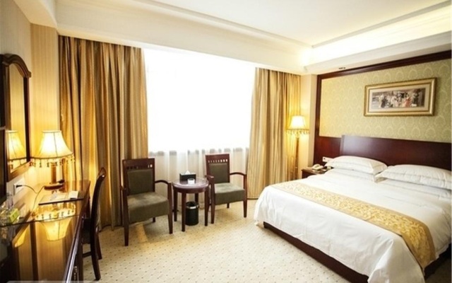Vienna International Hotel Foshan Haiyue Branch – Guest Rooms – Foshan