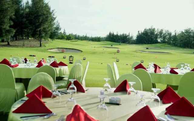 Montgomerie Links Hotel & Villas