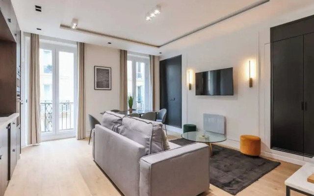 Superb AC Apartment Center of Paris