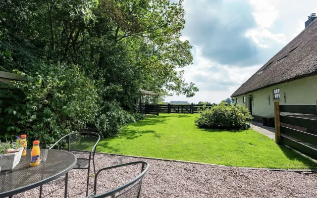 An Apartment With a Splendid View