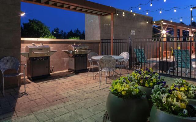 Home2 Suites by Hilton Fayetteville Fort Bragg