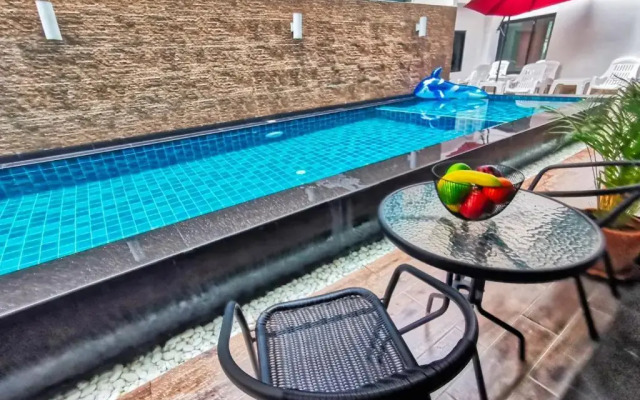Jomtien Beach Hostel