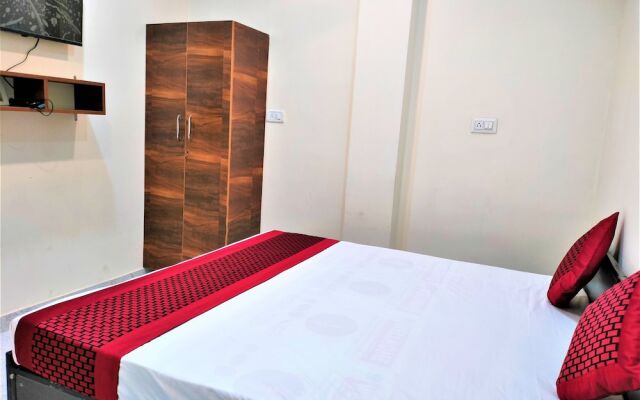 Comfort Inn Hotel.Near MayurVihar Metro1