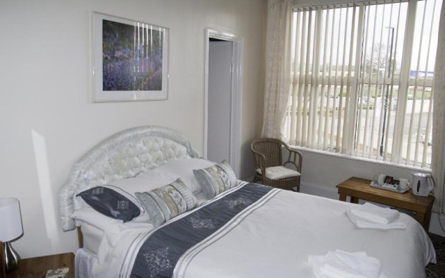 Fourways Guest House