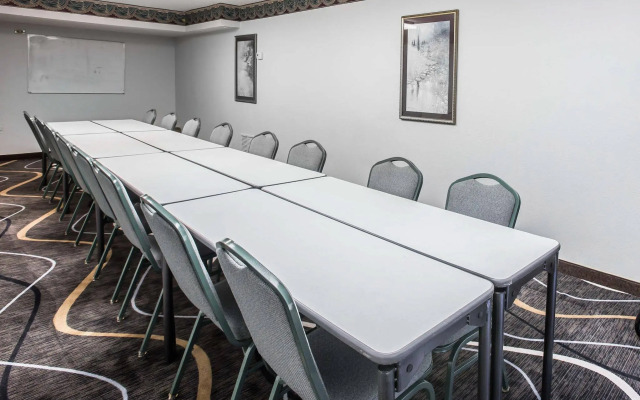 Econo Lodge Garner - Raleigh