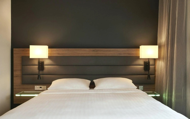 Moxy York