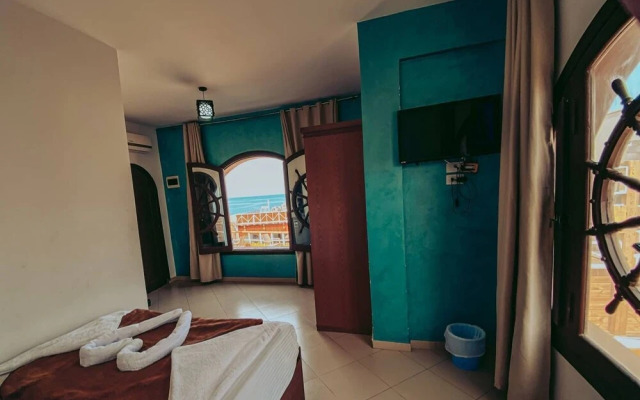 DownTown Hotel