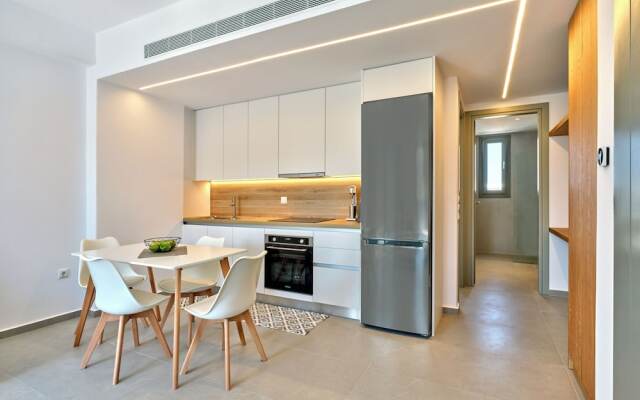 Paros Gem
