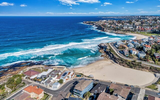 Tamarama Apartments
