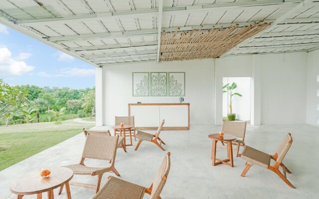 Palm Springs Bali Resorts