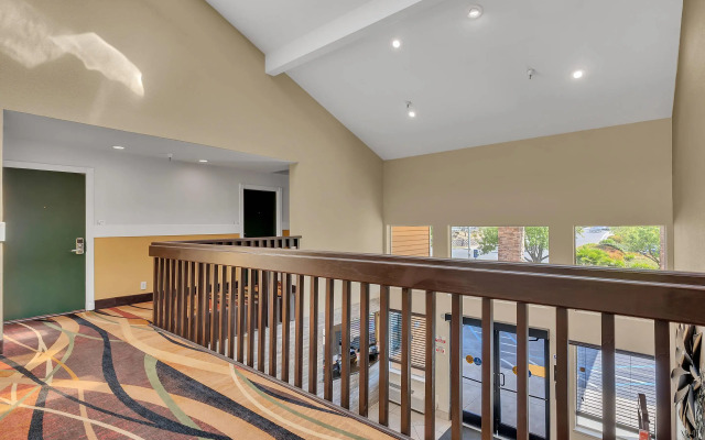Quality Inn near Six Flags Discovery Kingdom - Napa Valley