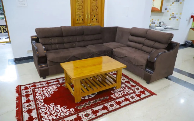 Nanda Mohan Homestay