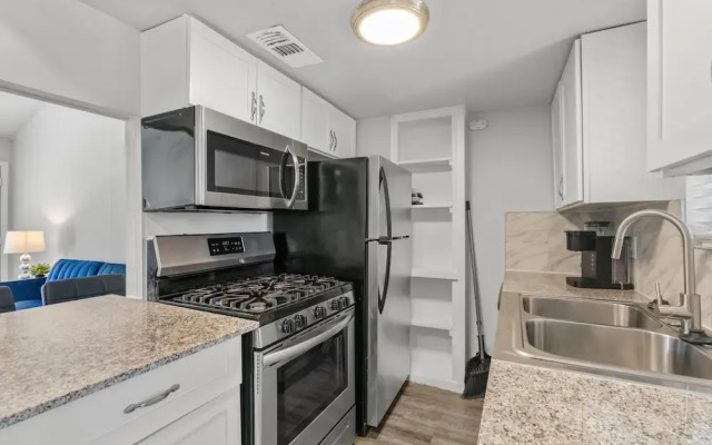 Stylish 1BR Zilker Evonify