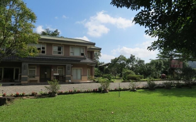 Seasons Inn B&B