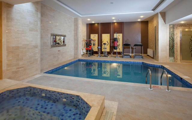 Safir Hotel