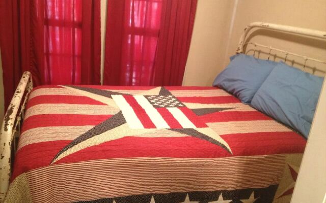 Lone Star Bed and Bath