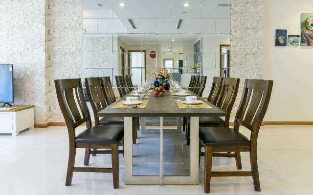 Vinhomes Central Park - Luxury Apartment