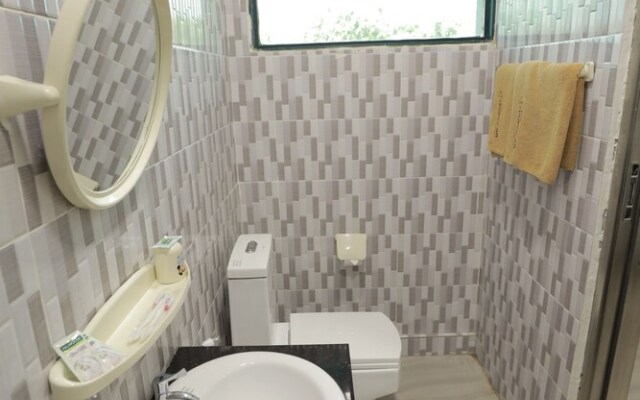 Hotel Popular Kyaik Hto