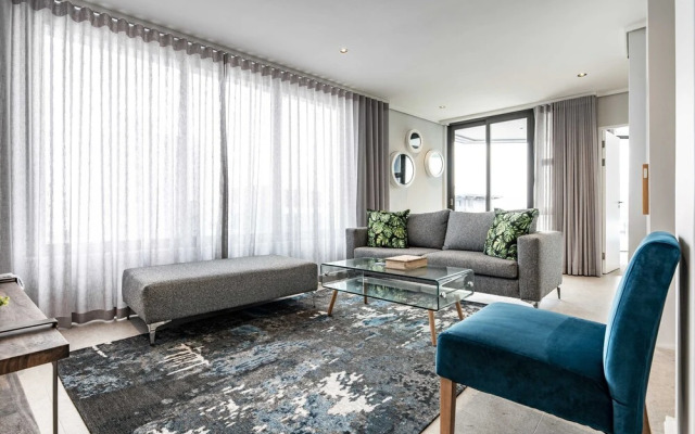 605 The Cosmopolitan Views and Location