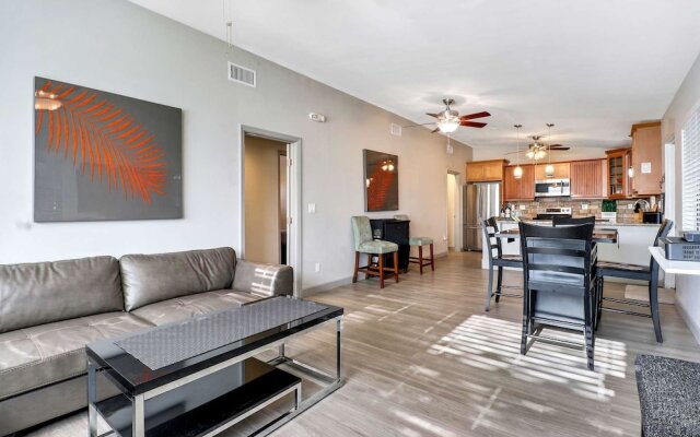 Modern Fort Myers Bungalow
