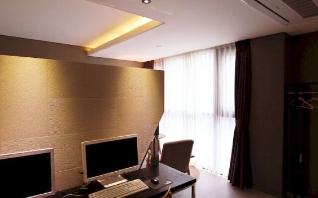 Cheonan Zaza Hotel