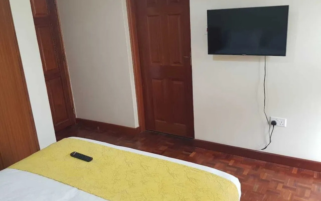 Esao Airport Suites