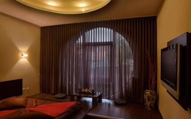 Larissa Hotel