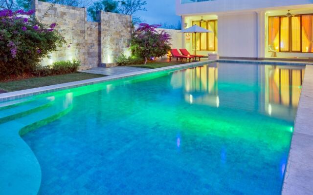 Sunset villa