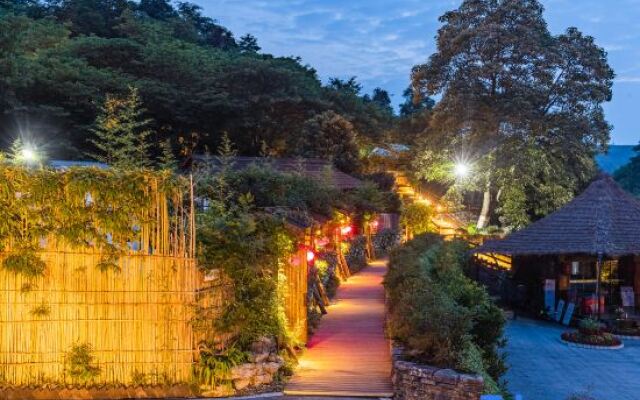Rezen Retreat tianqiao xianju  Xianju (Jishou Aizhai Bridge Branch)