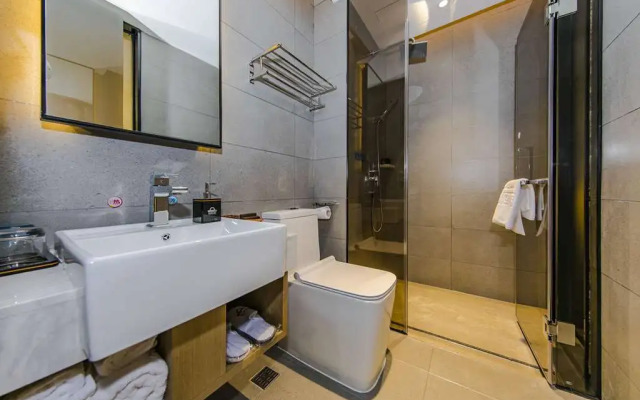 Days Inn by Wyndham Business Place Xiamen Ludao