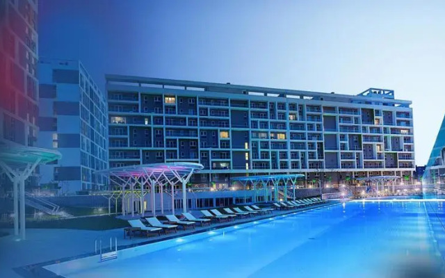 Halkalı pool house Area