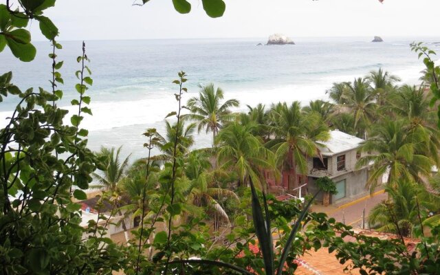 La Loma Linda: Bungalows, Yoga and Feldenkrais