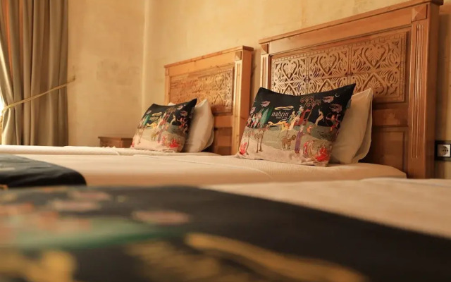 Nahrin Hotel & Art