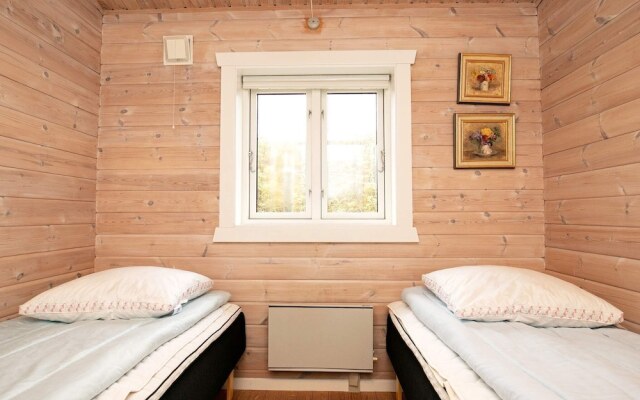 Enthralling Holiday Home in Hvide Sande Near Beach