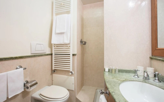 Modern and Elegant Flat Near Termini Station