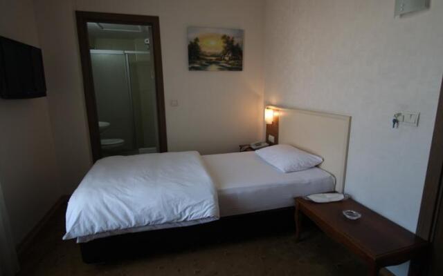 Antana Hotel