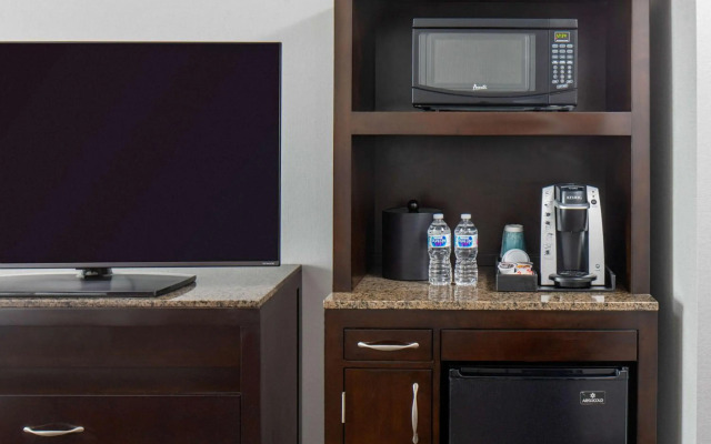 Hilton Garden Inn Jackson Downtown