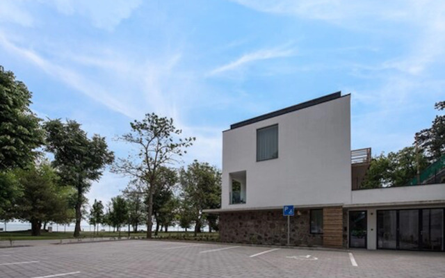OliverLux Aparthotel