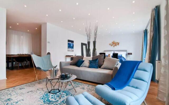 High Street Suites
