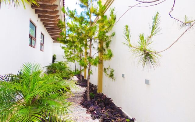 Royal Aqua Luxury Hotel & Spa