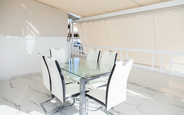 Modern apartment in Keratsini