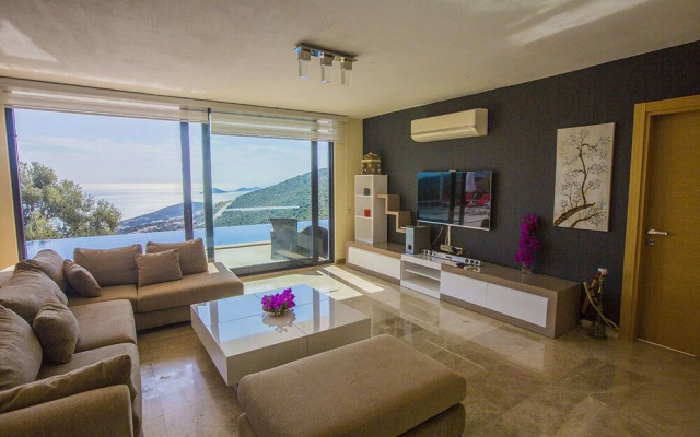 Villa Merak by Akdenizvillam