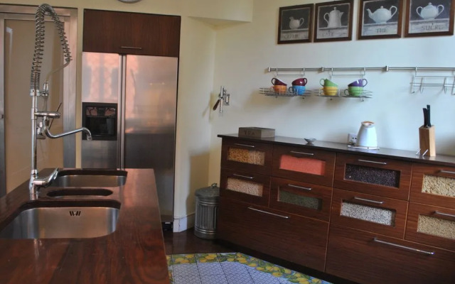 Holiday House Belle Arti