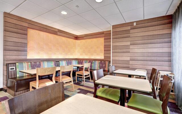 Fairfield Inn & Suites by Marriott Edison-South Plainfield