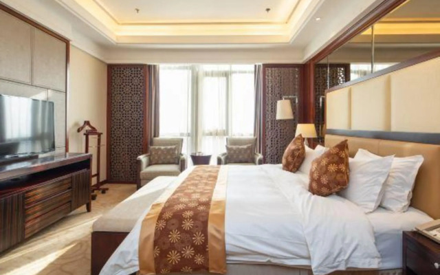 New Continental June House Hotel