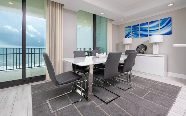 Phoenix Ix 608 3 Bedroom Condo