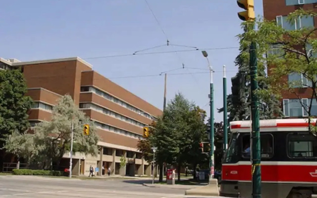 University of Toronto - Wilson Hall Residence