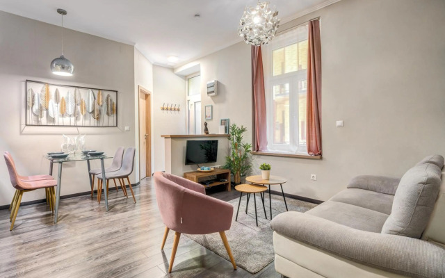Akácfa 13 Center Budapest 2 Bedroom Apartment